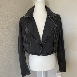 NWT Free People Women’s Sz S Black Denim Asymmetrical Cropped Zip Jacket